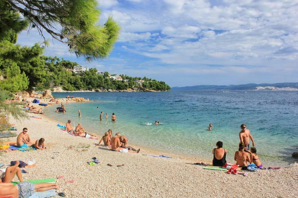 Apartmani Ujdur Omiš Esterno foto